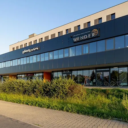 Kraków Studio with Parking&Terrace near Zalew Bagry by Renters Prestige-2
